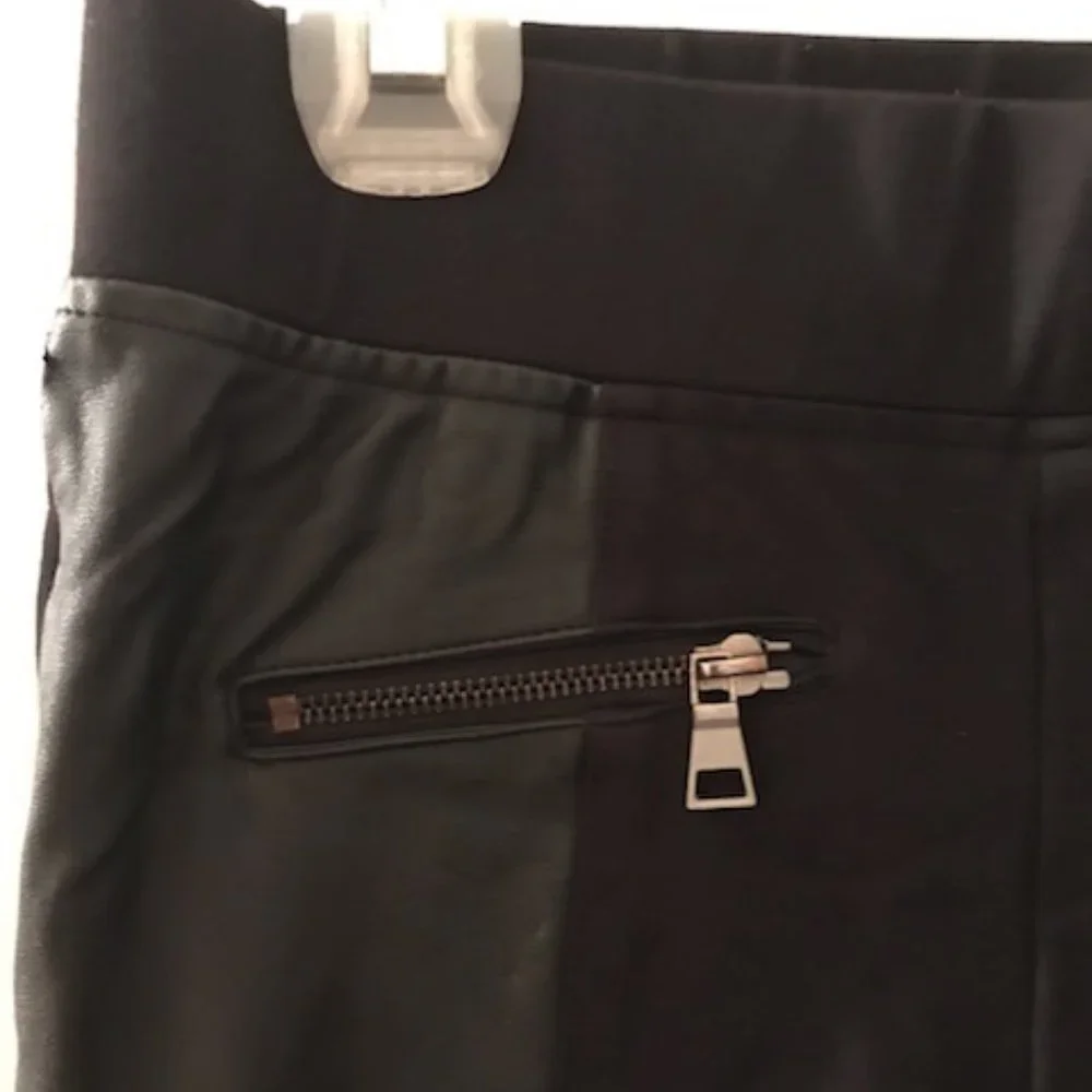 🍓Victoria's Secret Straight Leg Leather Detail Pants